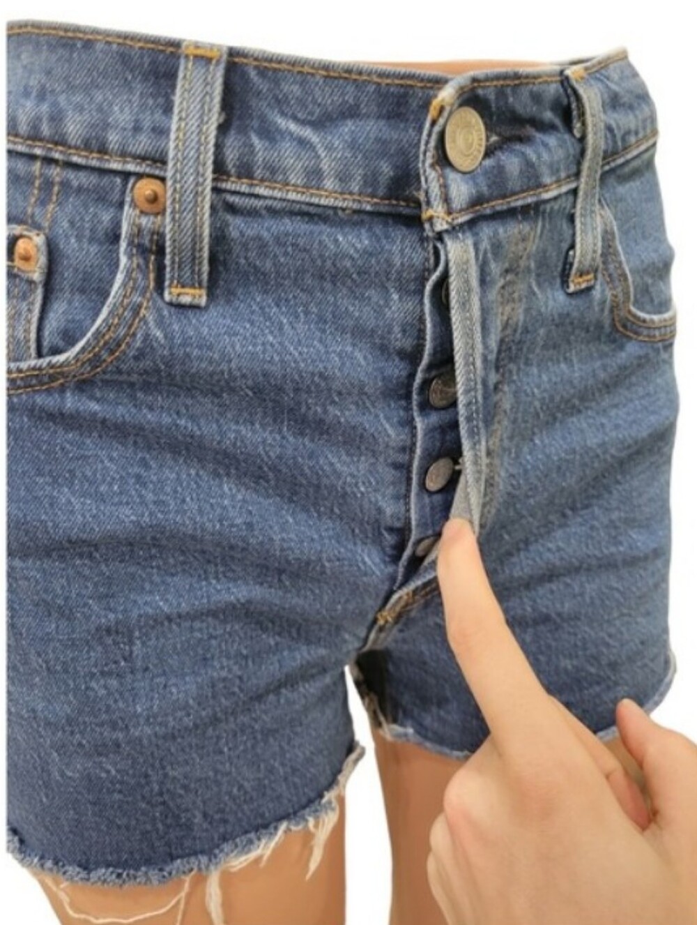 Levi's Women's 501 Original High Rise Cutoff Denim Jean Shorts Size 27 / 4 NWT - Picture 6 of 9